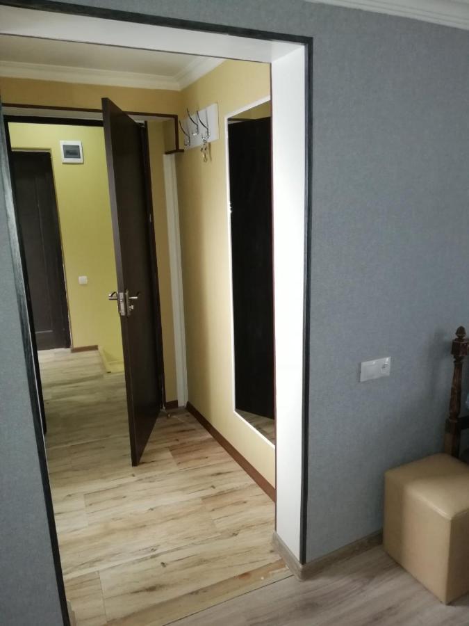 Lamara Apartment Tbilisi Esterno foto